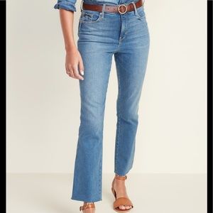 Old Navy Jeans - High Waisted Flare Ankle Jeans Old Navy Jeans - High Waisted Flare Ankle Jeans